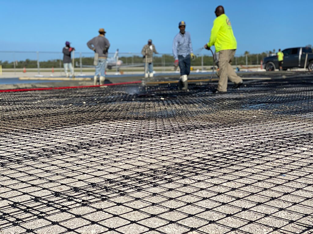 Construcción de suelos de hangares para aviones