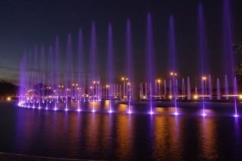REESTRUCTURACIÓN DEL PARQUE DE LA FUENTE EN VARSOVIA